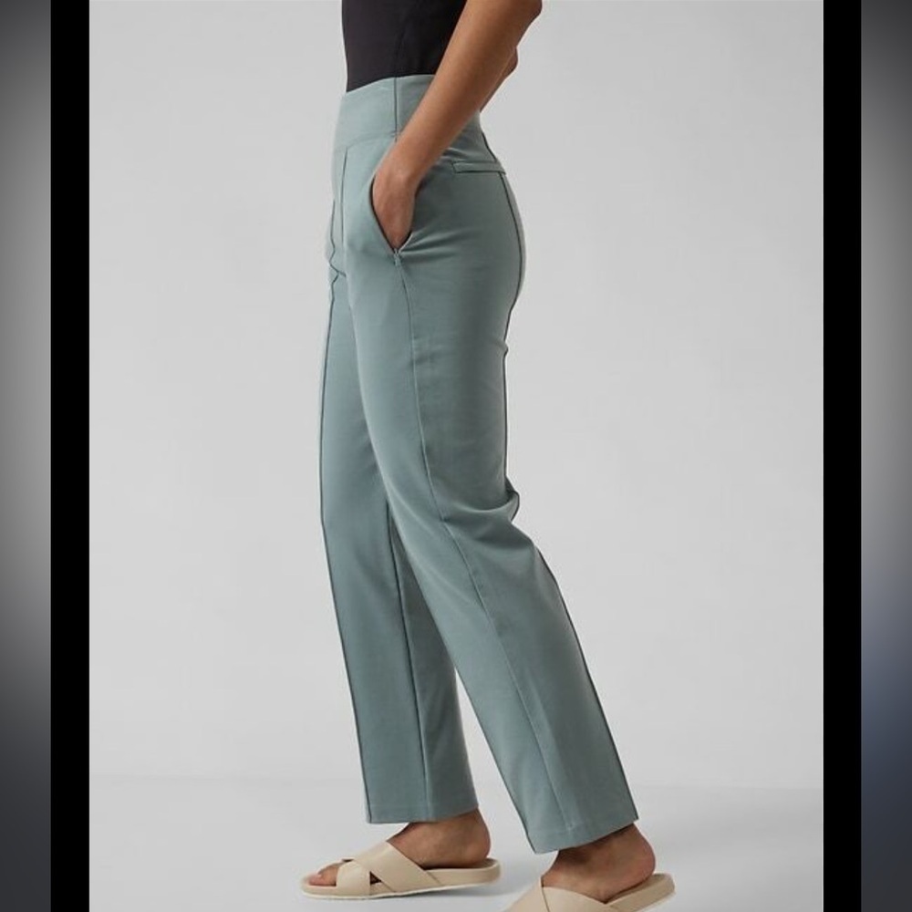 Athleta Eastbound Straight Knit Crop Pants 14 Green
